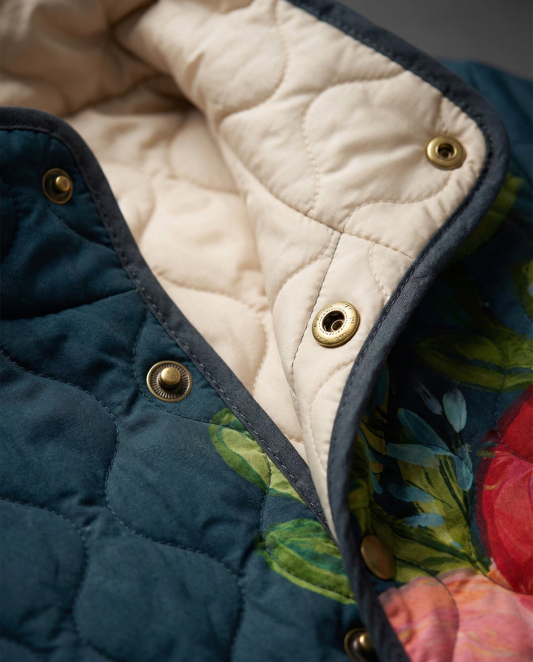 Veste Femme Silhouette Cintrée | Avec Boutons-pression