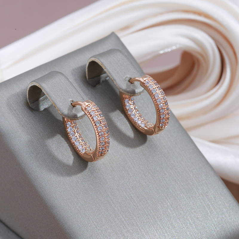 Boucles d'oreilles élégantes et éclatantes à brillants | Or