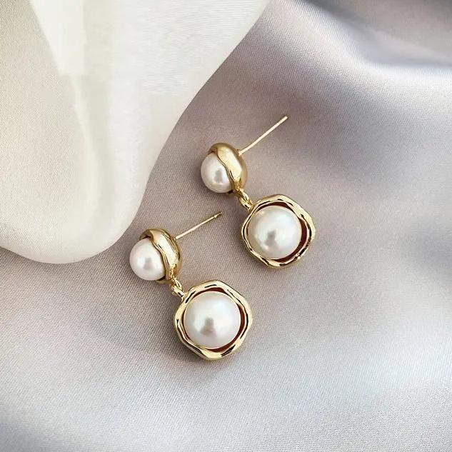 Boucles d'oreilles avec des marguerites | Or