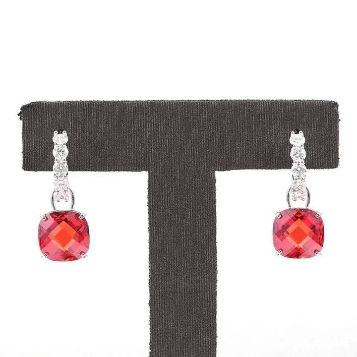 Boucles d'oreilles avec rubis et diamant | Or