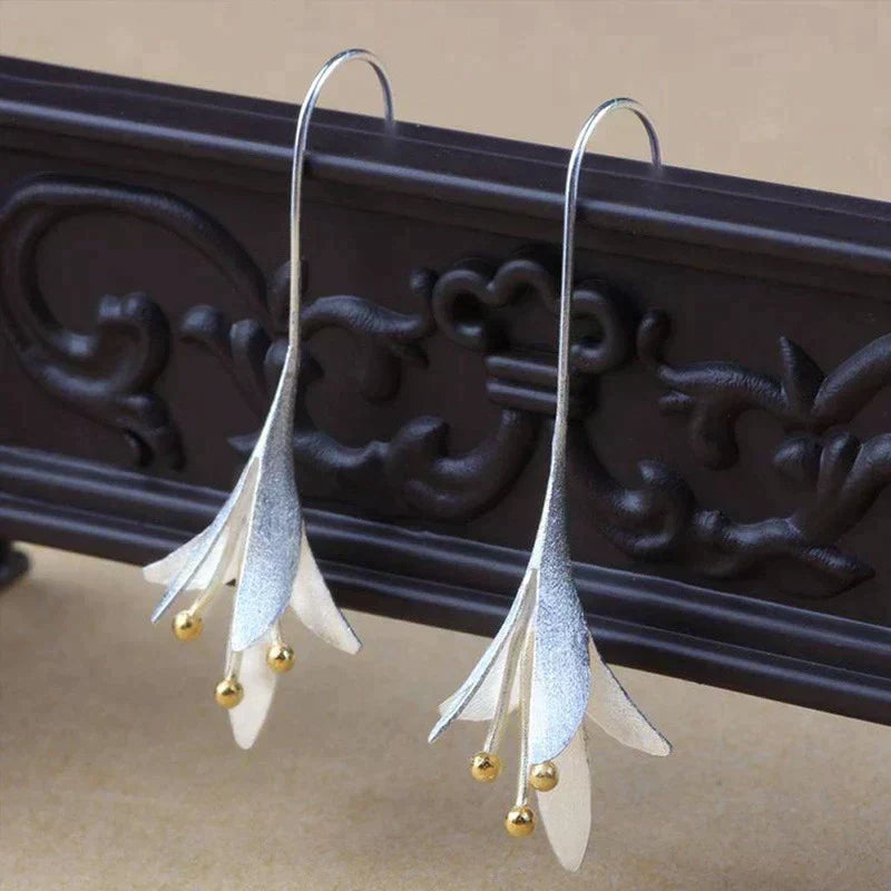 Boucles d'oreilles en fleurs | Or blanc