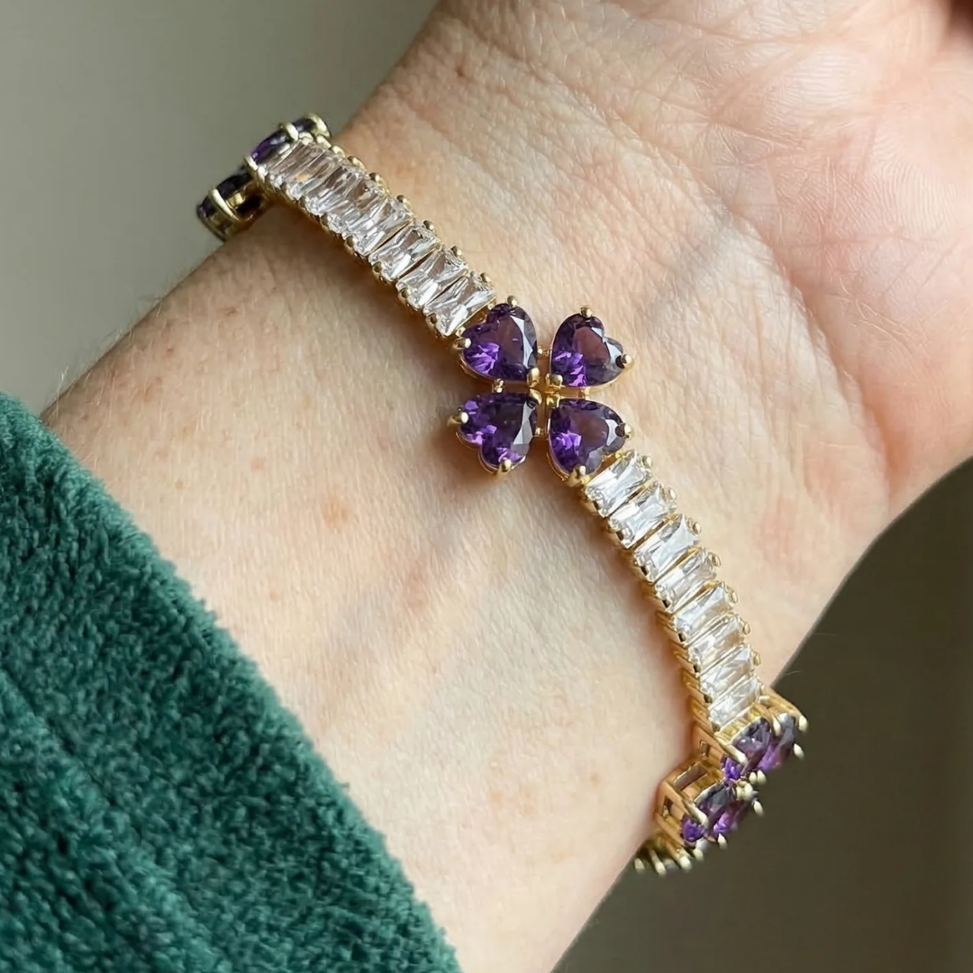Bracelet en cœur avec améthyste et trèfle | Or