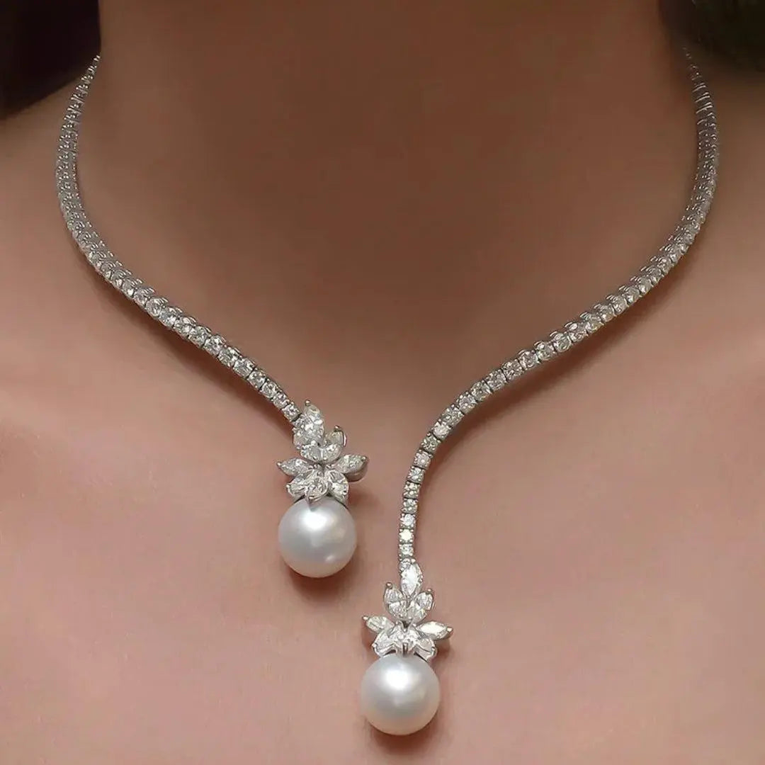 Collier élégant et éclatant en perles | Or blanc