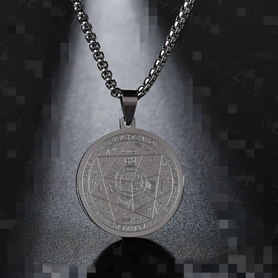 Collier avec médaille ange et six étoiles | Or