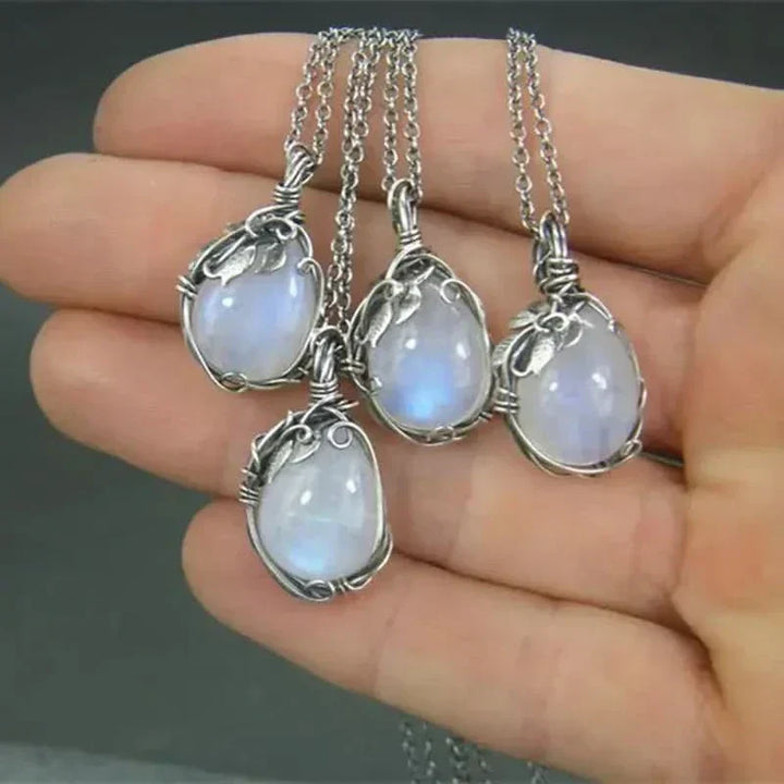 Collier en lune - pendentif en fil | Or