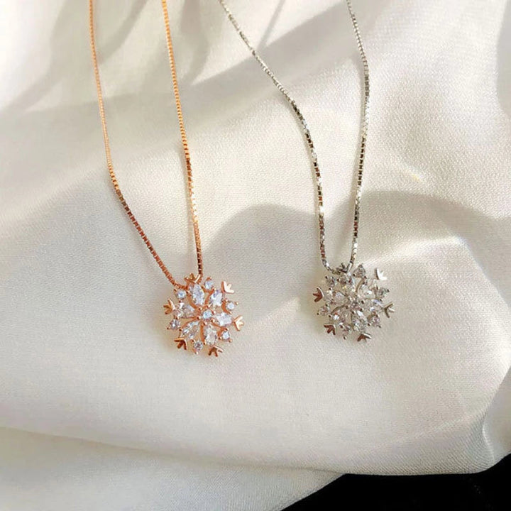 Collier en cristal avec neige brillante | Or rose