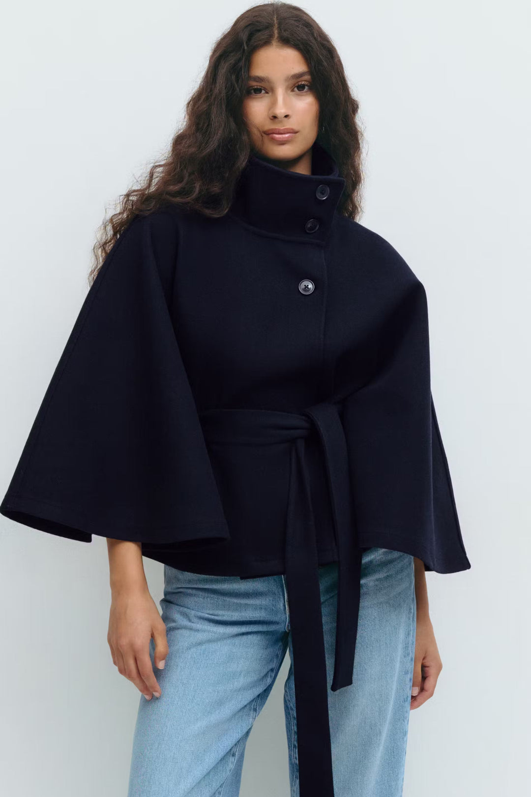 Veste Femme | Élégante, Chaleureuse & Féminine