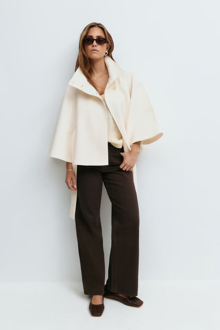 Veste Femme | Élégante, Chaleureuse & Féminine