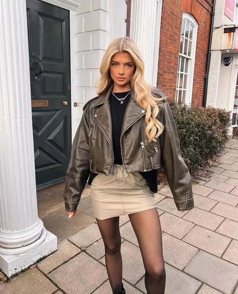 Veste Femme | Courte & Cool dans le style biker