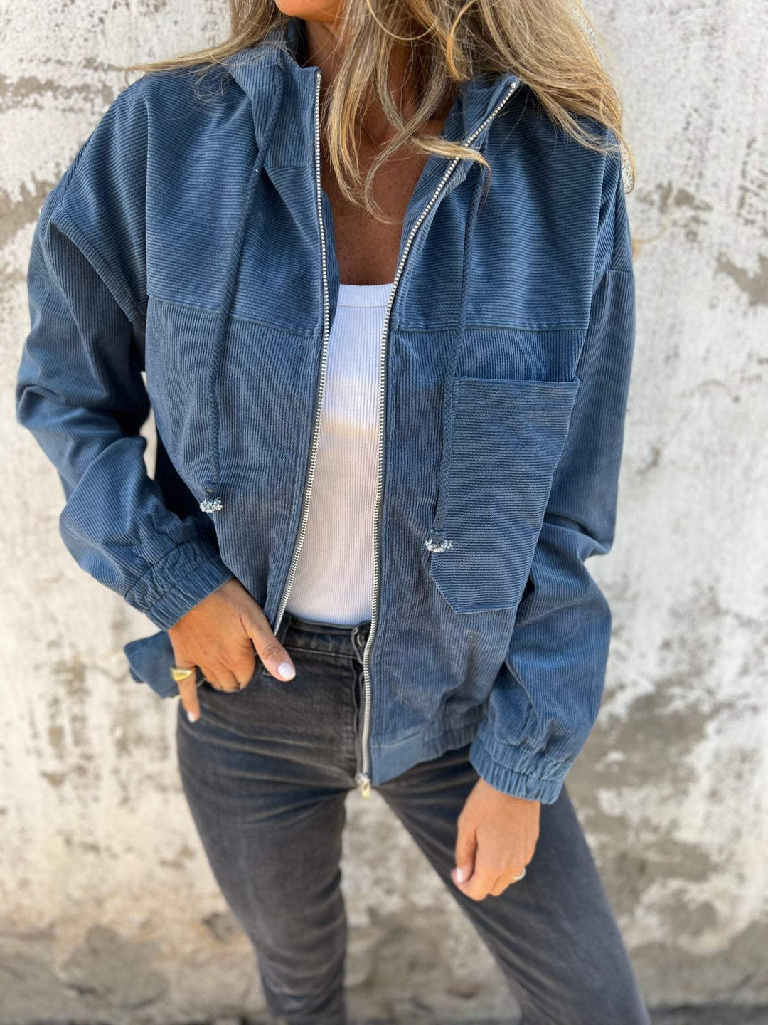 Veste Femme | Avec Capuche & Polyvalente
