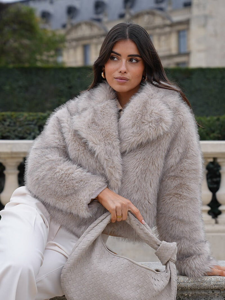 Veste en fausse fourrure femme | Col oversized & coupe courte