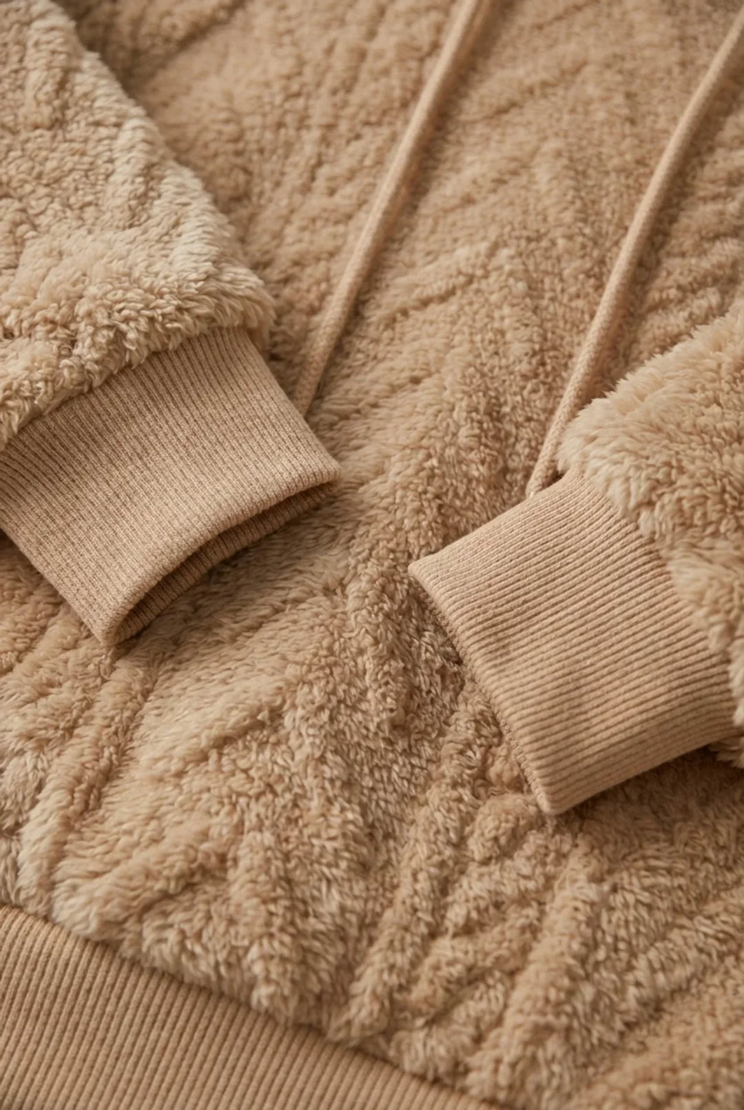 Sweat à capuche femme | Doux et moelleux avec motif torsadé